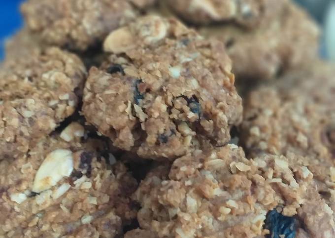 Oatmel almond raisin cookies