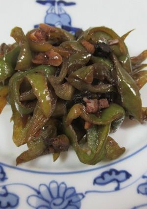 老菜脯煮青龍椒 的食譜成品照片