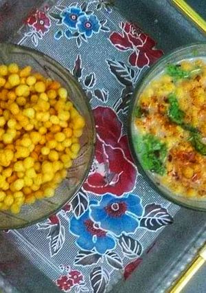 A picture of Boondi raita.