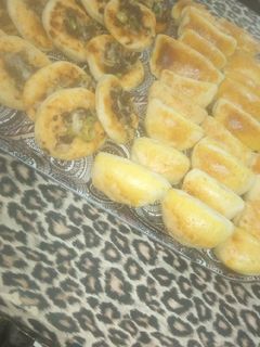 صورة لوصفة معجنات وميني بيتزا