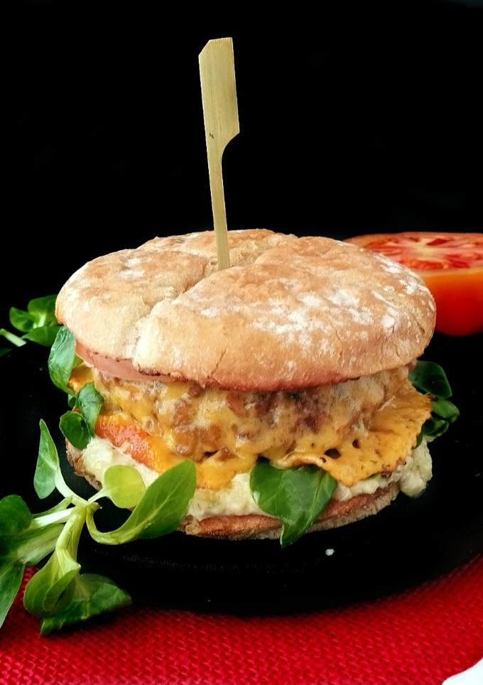 Una foto de Hamburguesa vegana de soja texturizada