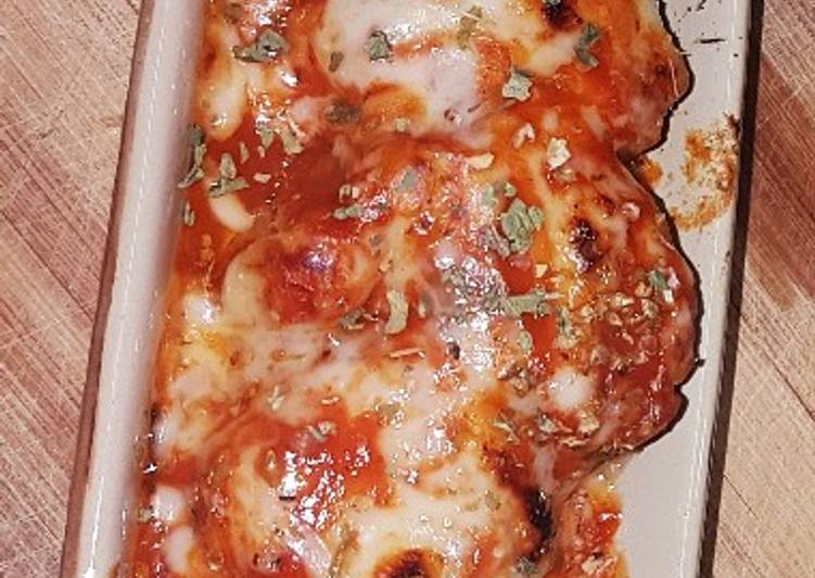 Meat free pizza lasagne