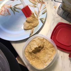 A picture of Hummus.