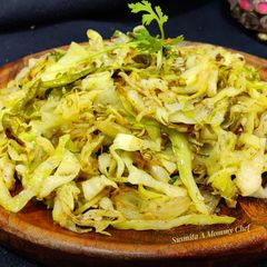 A picture of Fennel cabbage stir fry.