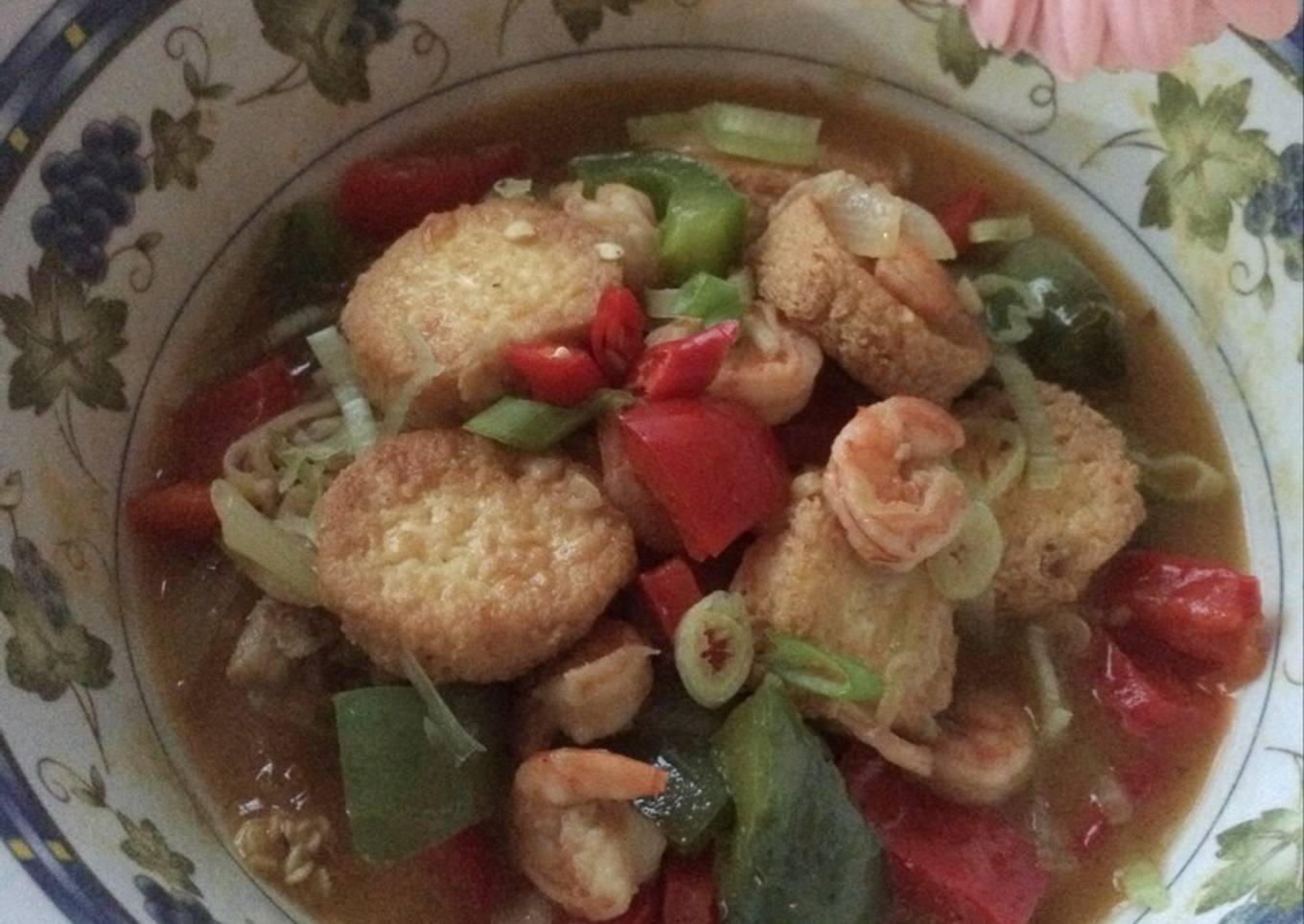 Katak, udang, tahu dan jamur enoki