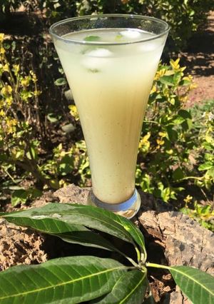 A picture of Aam panna.