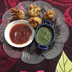 A picture of Stuffed potli bags.
