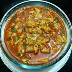 A picture of Papad ki sabzi.