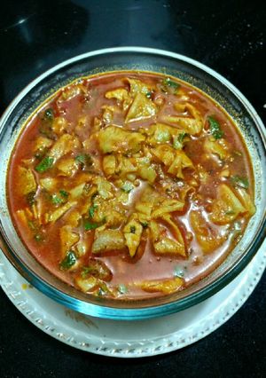 A picture of Papad ki sabzi.