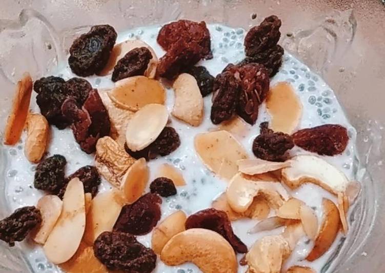 Cara Membuat Overnight Oatmeal + Fruity Mix Yang Renyah