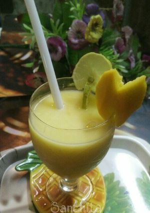 A picture of Mango Coconut Daiquiri.