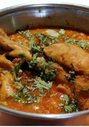 A picture of Balti Chicken.