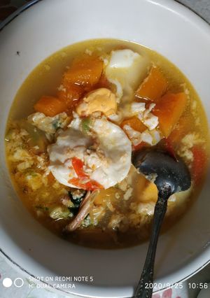 Foto resep Sayur bening labu kuning telur bumbu iris