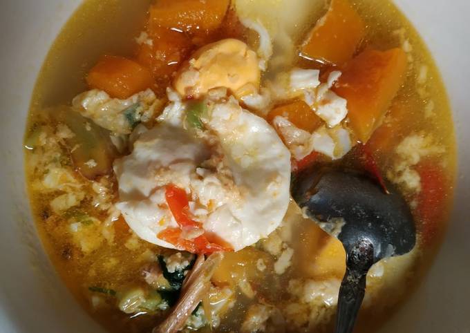 Resep Sayur bening labu kuning telur bumbu iris Anti Gagal