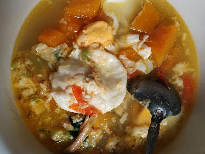 Resep Sayur bening labu kuning telur bumbu iris Anti Gagal