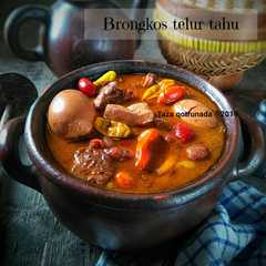 รูปของ Brongkos telur tahu