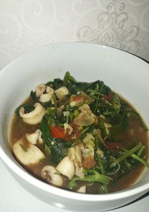 Foto resep Tumis kangkung cumi