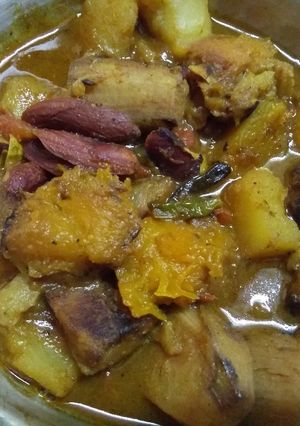 A picture of Mix veg jackfruit seed curry.