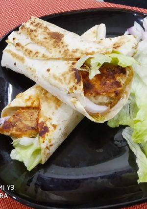 A picture of Chicken wrap.