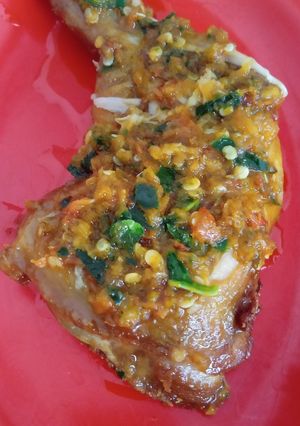 Foto resep Ayam geprek sambal daun jeruk