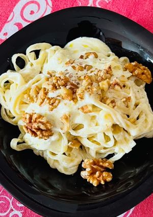 Foto di Tagliatelle con crema di noci e quark magro