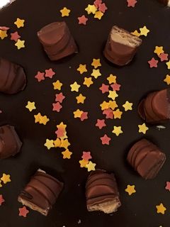 A picture of Cheesecake Bueno.