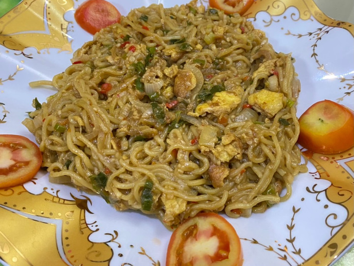 Cara Gampang Menyiapkan Mie Goreng Nyemek Pas, Menggugah Selera