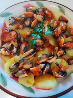Una foto de Mejillones a la gallega