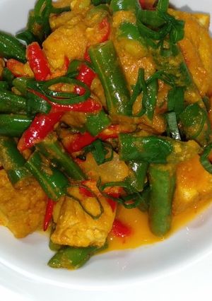Foto resep Tumis tahu buncis pedas