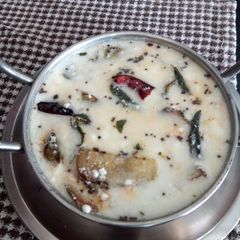 A picture of Dahi baingan.