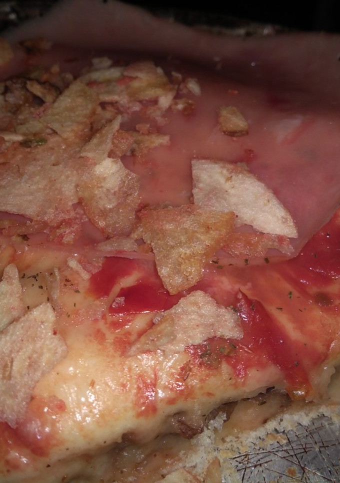 Una foto de Pizza rellena de picadillo carne