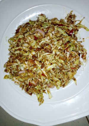A picture of Cabbage salad.