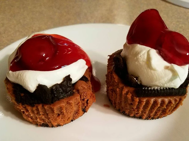Easy Steps to Make|Recipe} Black Forest Cheesecake Cupcakes the So Delicious, Appealing