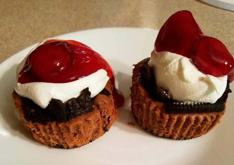Step-by-Step Guide to Make Favorite Black Forest Cheesecake Cupcakes