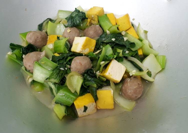 Pokcoy tahu baso