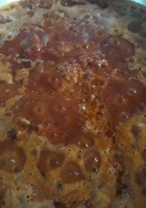 A picture of Sardine sauce.