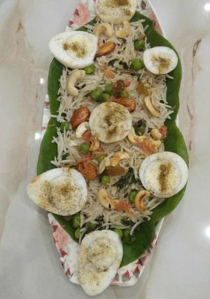 A picture of Boiled Egg Biryani.
