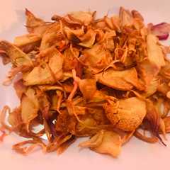 A picture of Bawang merah oven (No minyak, no tepung).