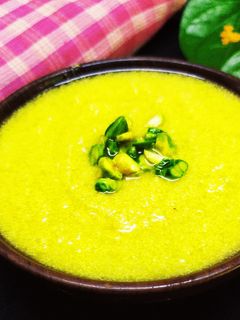 ম্যাংগো ফিরনি (Mango phirni recipe in bengali) রেসিপির প্রধান ছবি