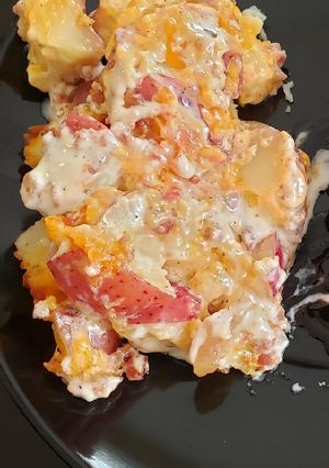 A picture of Cheddar Bacon Ranch Potatoes.