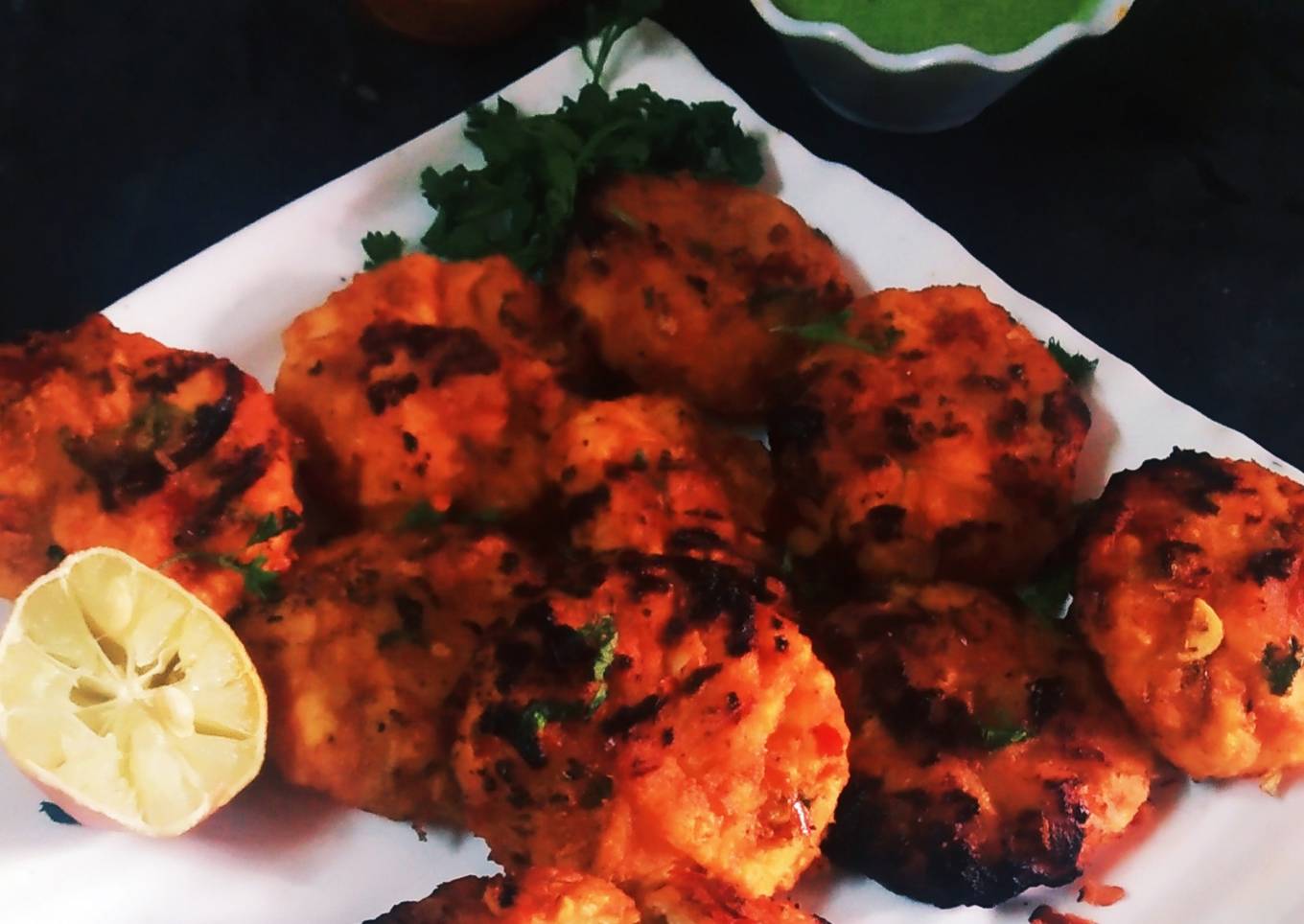 Hot Cheesy Maggi Masala Stuffed Tandoori Momo