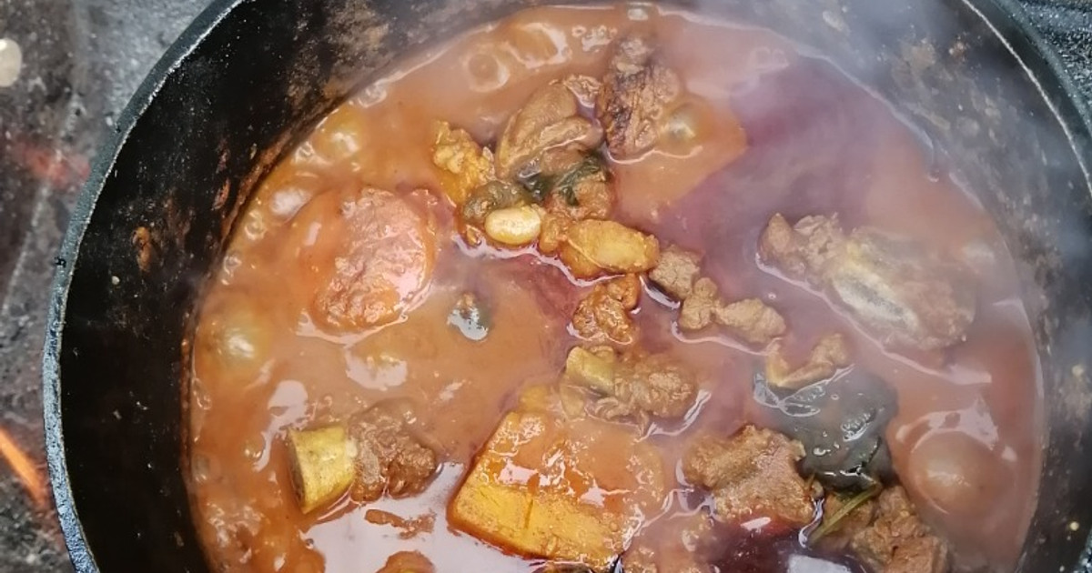 Potjie Mutton Curry Recipe by Kim Govender - Cookpad