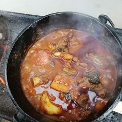 A picture of Potjie Mutton Curry.