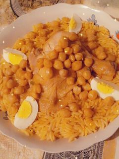 صورة لوصفة تليتلي بمرق احمر