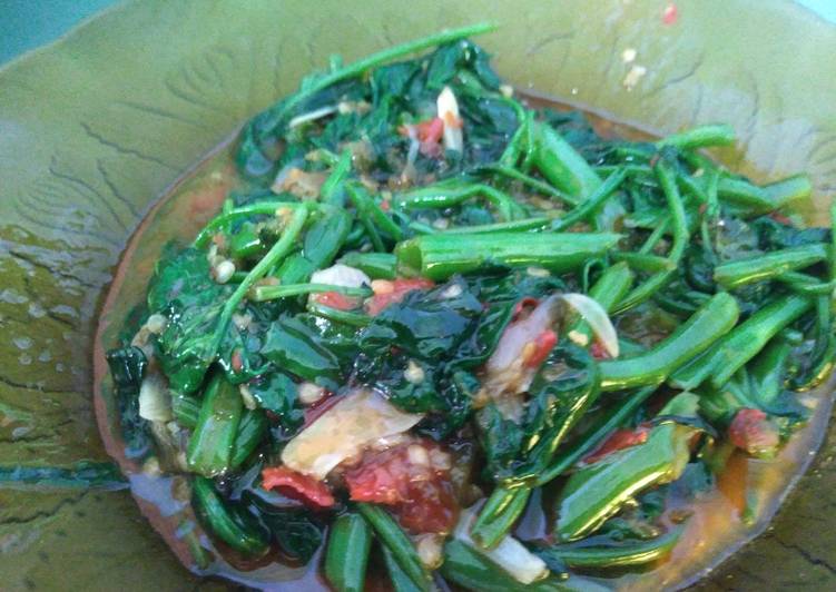 Cah Kangkung Rica-rica