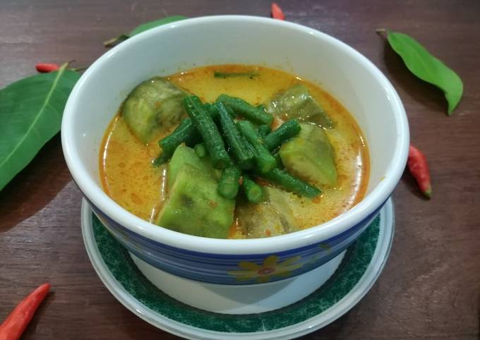 Resep Sayur Lodeh Terong Kacang Panjang Oleh Amik Suparmi Cookpad