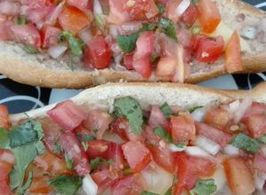 Una foto de Desayuno Mexicano, Molletes
