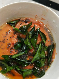 டூ மினிட்ஸ் சட்னி(2 minutes chutney recipe in tamil) செய்முறை முக்கிய புகைப்படம்