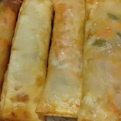 A picture of Chicken Spring Roll.