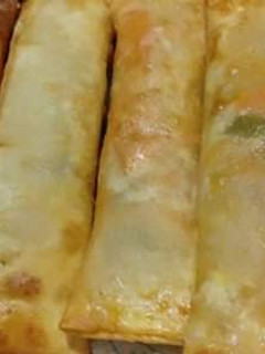 A picture of Chicken Spring Roll.